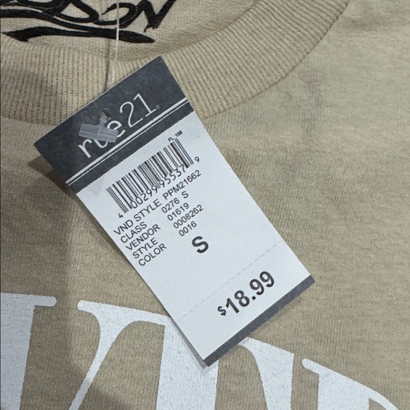 Rue21 Tan Smokers Club Graphic Tee - Picture 2 of 2